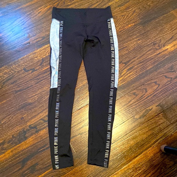 PINK Victoria's Secret Pants - Pink leggings